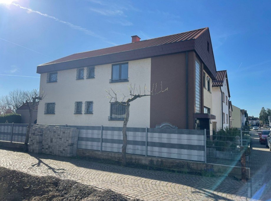 Seitenansicht Einfamilienhaus Kronau