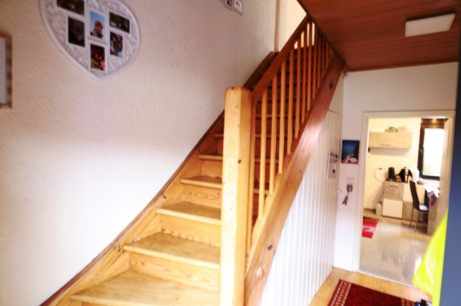 Innentreppe Doppelhaush�lfte Sinsheim / Waldangelloch