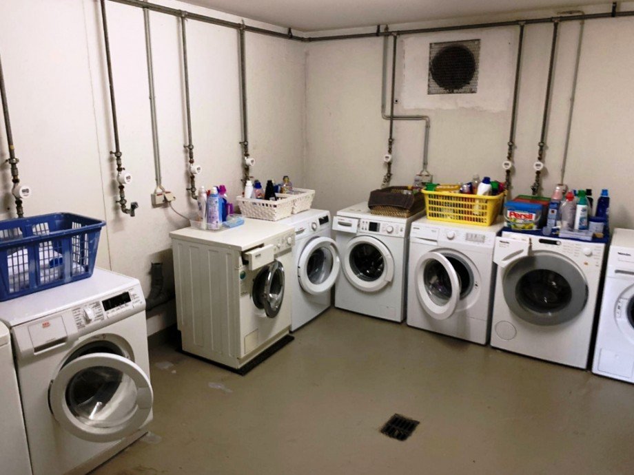 Waschraum Etagenwohnung Schwetzingen