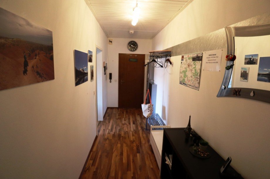 Flur 1 Dachgeschosswohnung Sinsheim