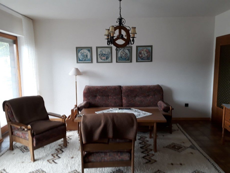 Wohnzimmer Erdgeschosswohnung Sch�nwald im Schwarzwald