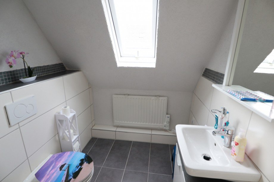 WC im Dachgeschoss Doppelhaush�lfte Sinsheim / Waldangelloch