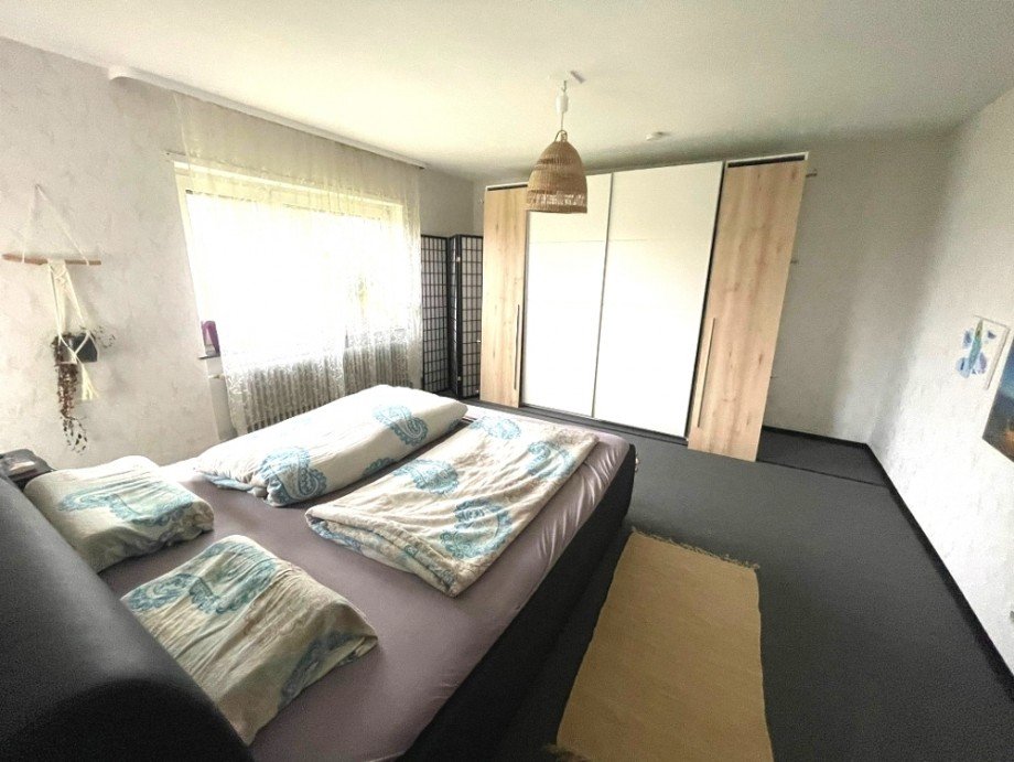 Schlafzimmer ELW Einfamilienhaus Sinsheim / Rohrbach