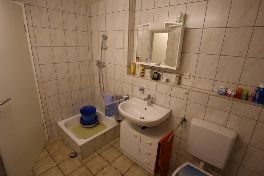 Bad im UG Doppelhaush�lfte Sinsheim