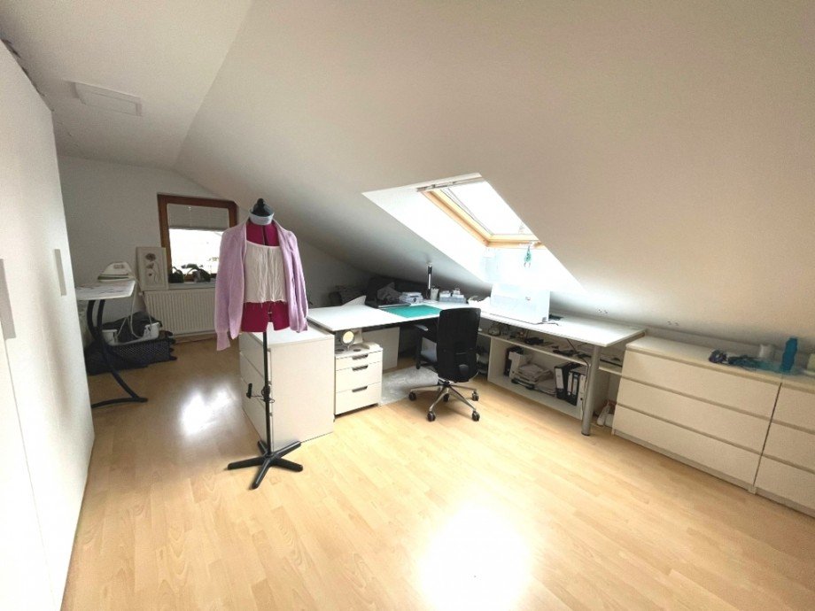 Kind 1 Dachgeschosswohnung Sinsheim / Eschelbach