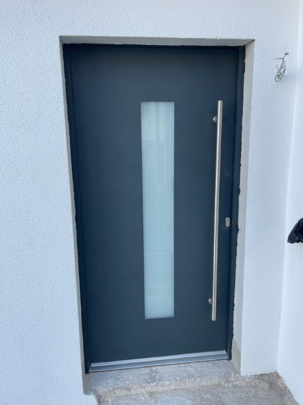 Haust�re Maisonettewohnung Sinsheim / Hilsbach