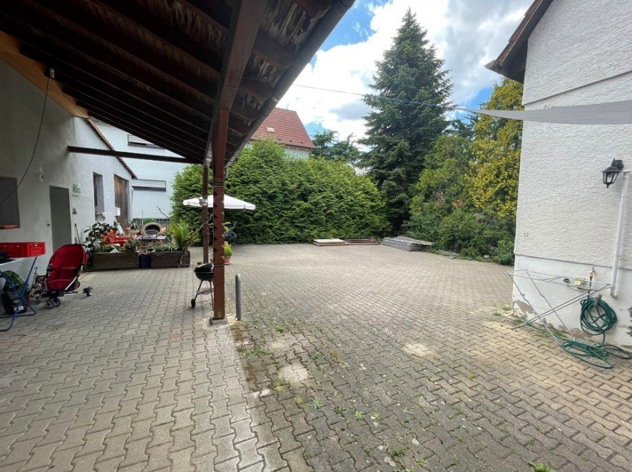 Hof Einfamilienhaus Sinsheim / D�hren