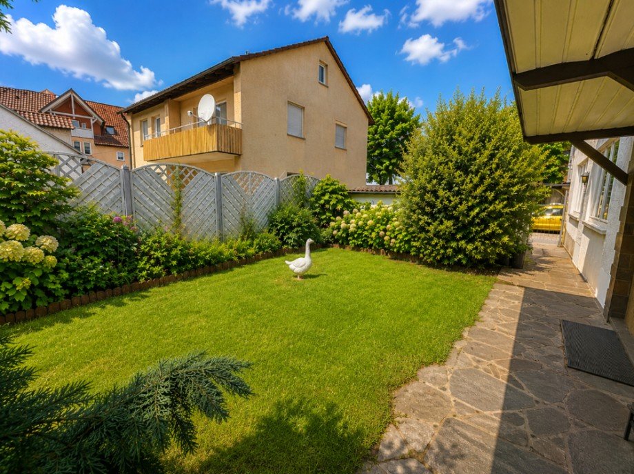 Rasenfl�che Mehrfamilienhaus Lauffen am Neckar