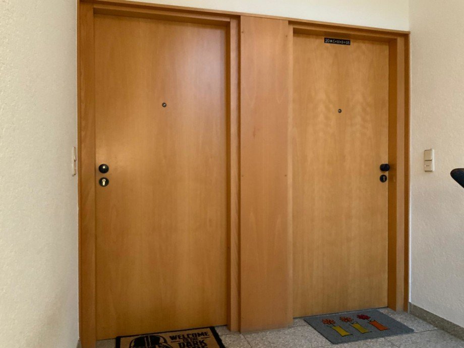 Eingangst�r Dachgeschosswohnung Mosbach