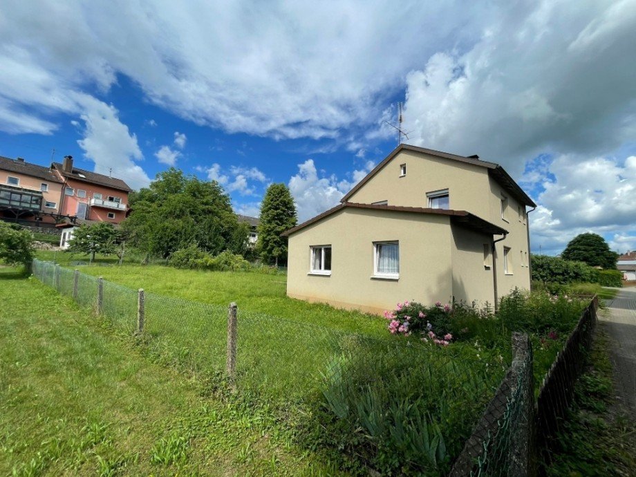 Seitenansicht Einfamilienhaus Seckach