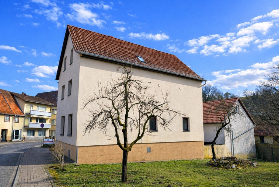 Seitenansicht Einfamilienhaus Lobbach / Waldwimmersbach