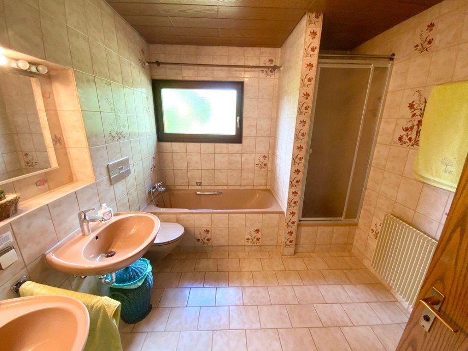 Badezimmer EG Einfamilienhaus Sinsheim / Rohrbach