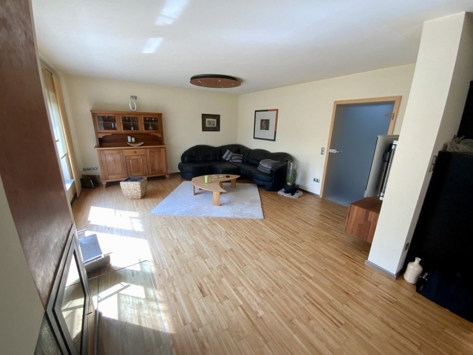 Wohnzimmer-/Esszimmer Einfamilienhaus Wagh�usel / Kirrlach