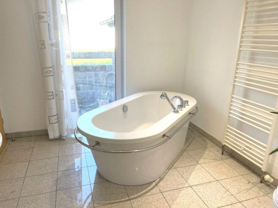 freistehende Badewanne Einfamilienhaus Oberhausen-Rheinhausen / Oberhausen