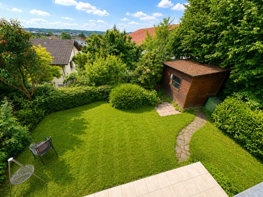 Garten Doppelhaush�lfte Sinsheim