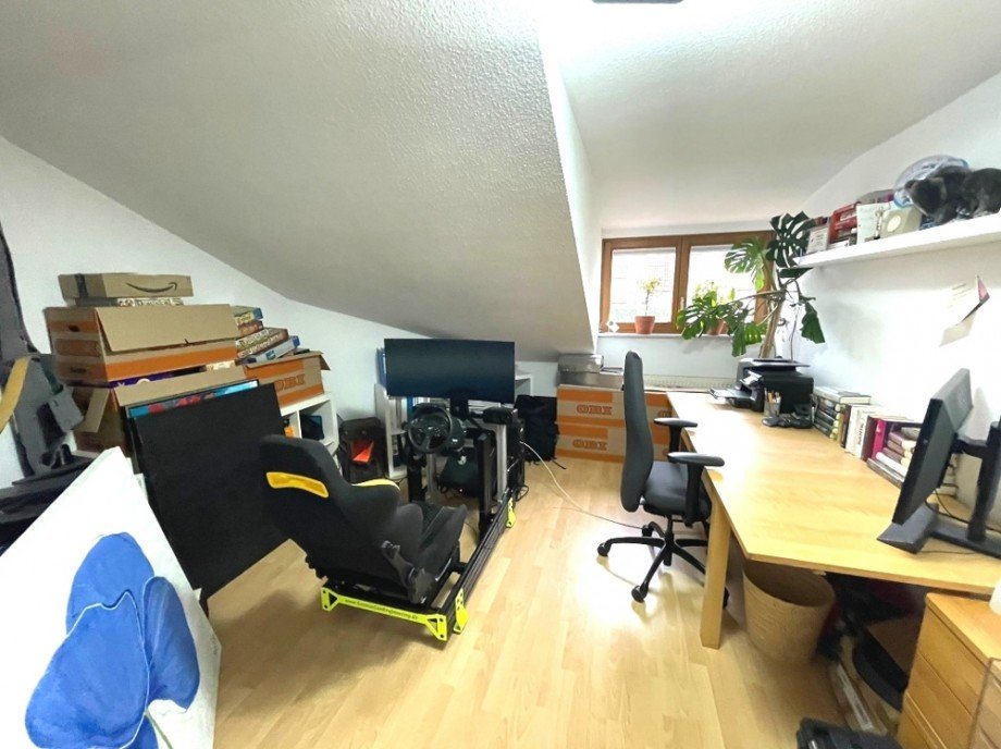 Kind 2 Dachgeschosswohnung Sinsheim / Eschelbach