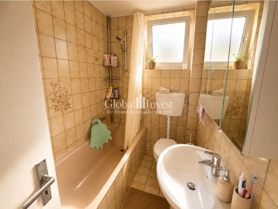 Badezimmer OG Zweifamilienhaus Stutensee / Friedrichstal