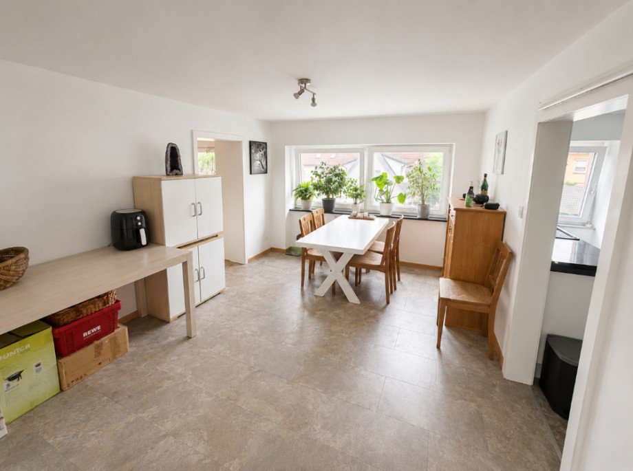 Esszimmer ELW Einfamilienhaus Sinsheim / Waldangelloch