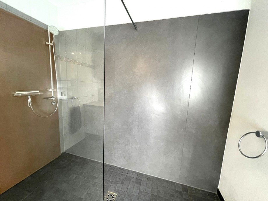 Dusche Doppelhaush�lfte Neckarbischofsheim