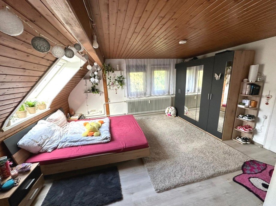 Schlafzimmer DG Zweifamilienhaus Heilbronn / Frankenbach