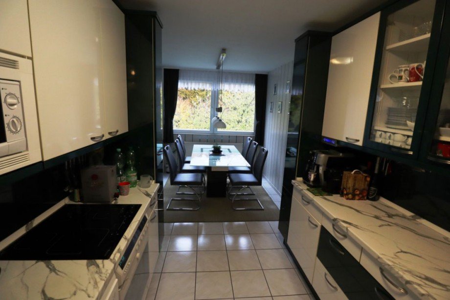 K�che mit Esszimmer.png Etagenwohnung Heidelberg