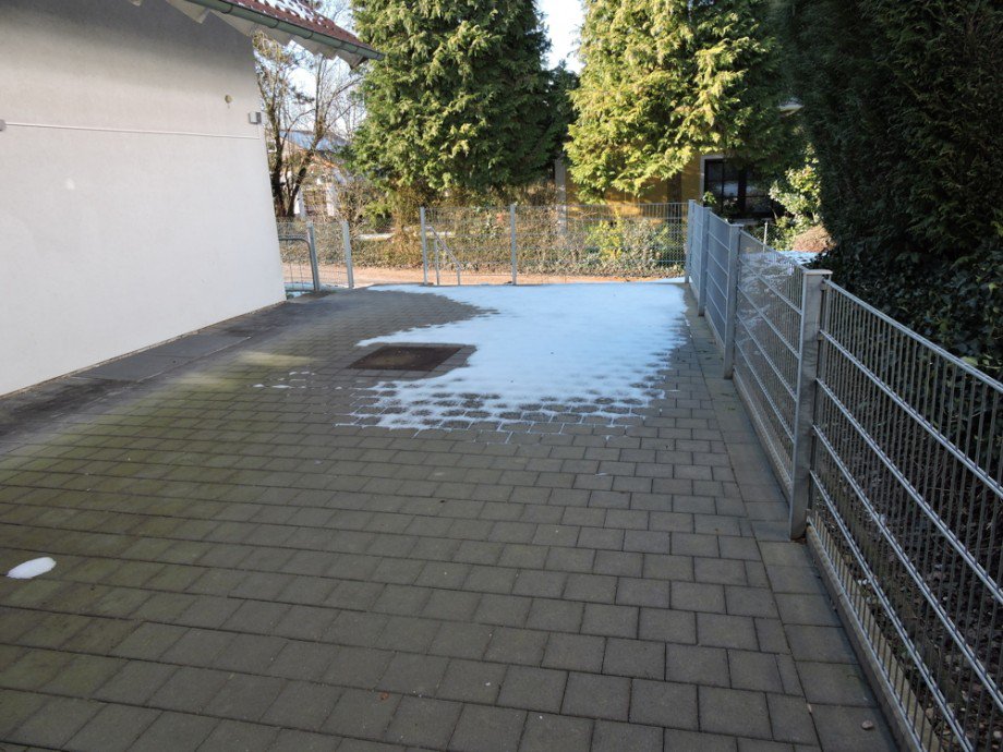 Hof Dachgeschosswohnung Waibstadt / Daisbach