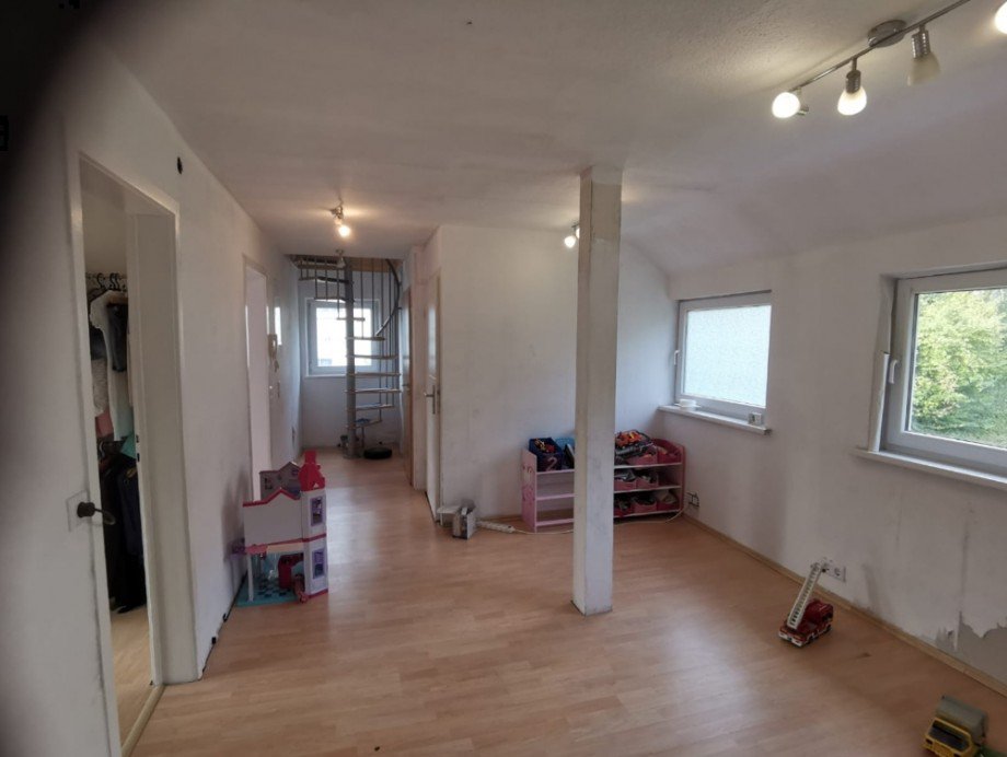 Wohnen DG Einfamilienhaus Forchtenberg / Wei�bach