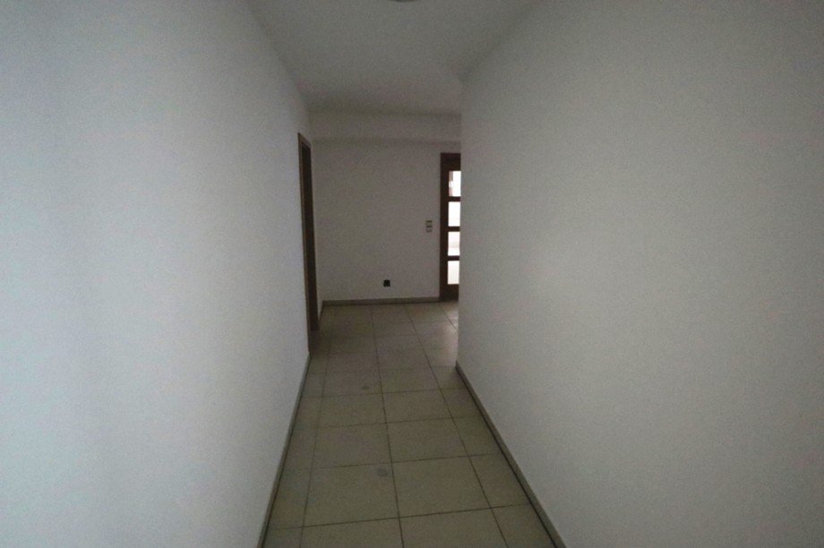 Flur UG Villa �stringen