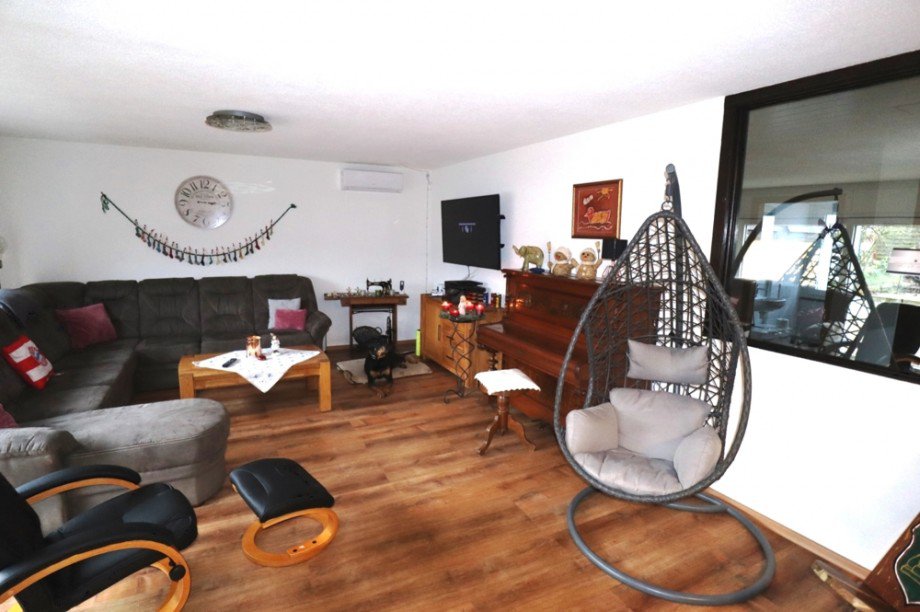 Wohnzimmer Einfamilienhaus Bretten / B�chig