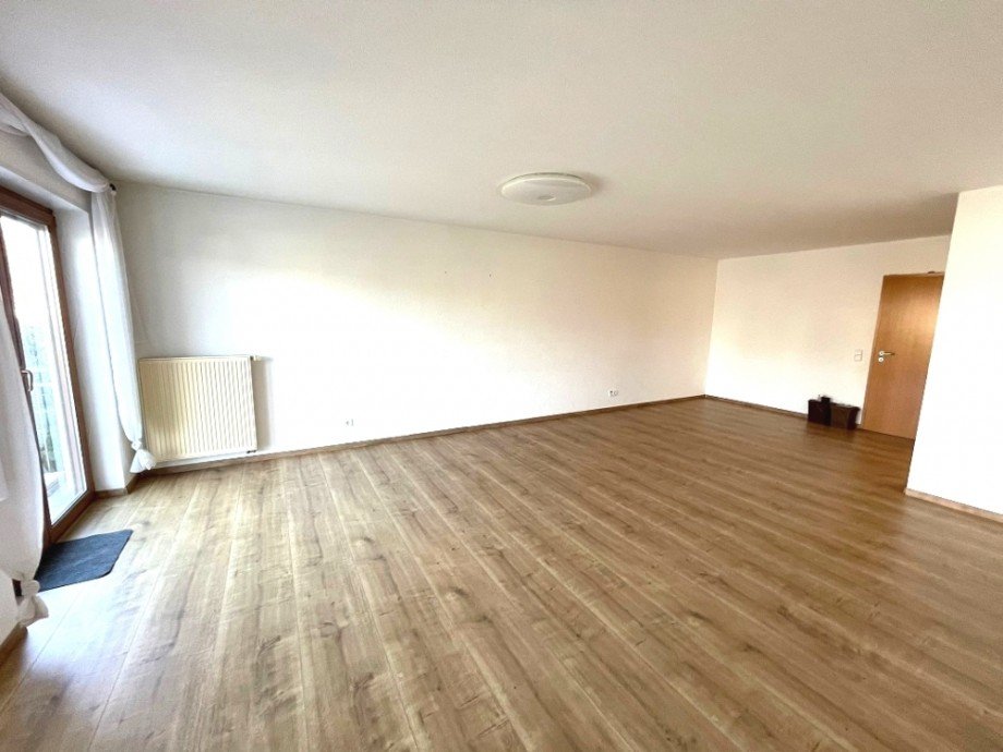 Wohnzimmer Doppelhaush�lfte Neckarbischofsheim