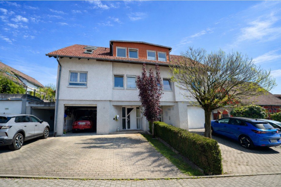 Stra�enansicht Doppelhaush�lfte Sinsheim / D�hren