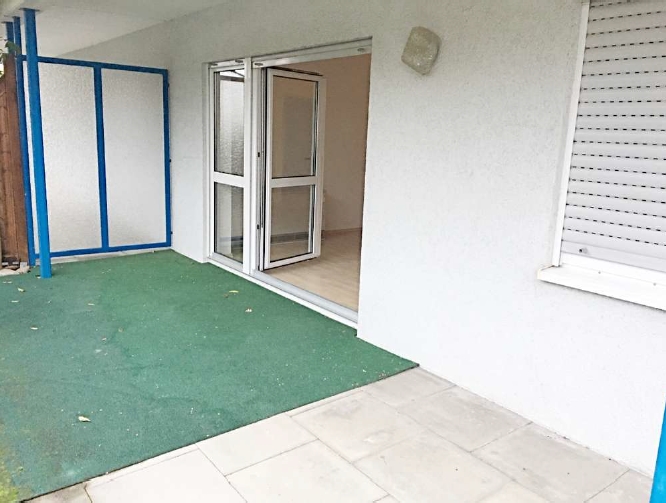 Terrasse Erdgeschosswohnung Sinsheim / Rohrbach