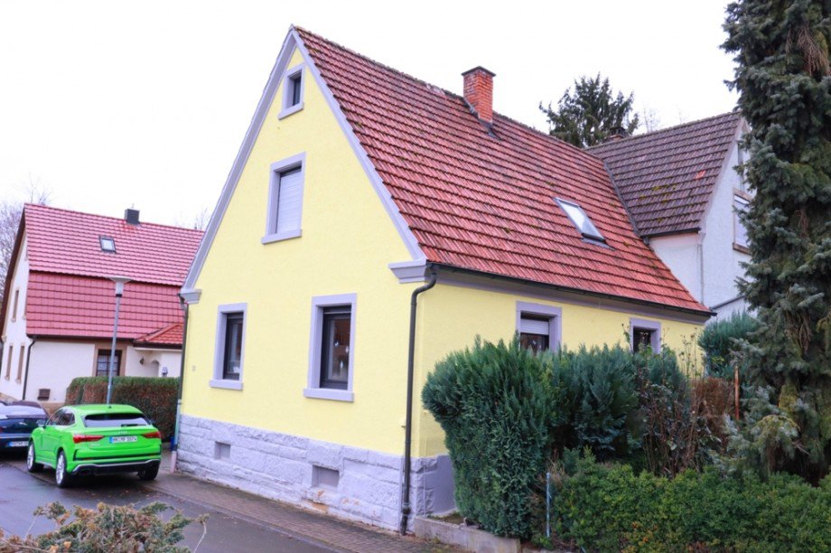 Hausansicht Doppelhaush�lfte Sinsheim / Waldangelloch