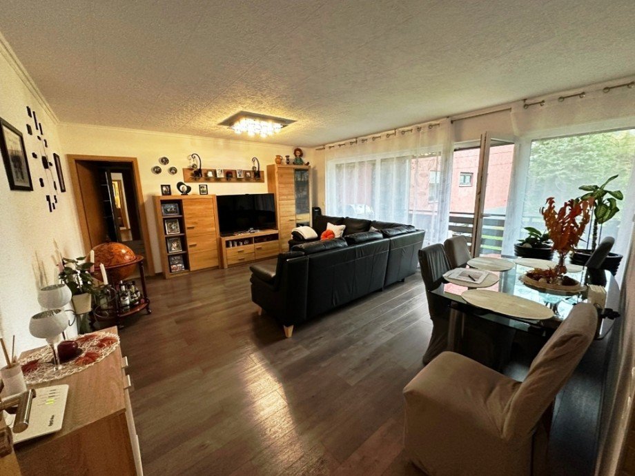 Wohnzimmer Etagenwohnung Sinsheim