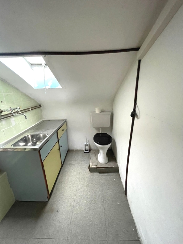 WC im DG Einfamilienhaus Sinsheim / Rohrbach