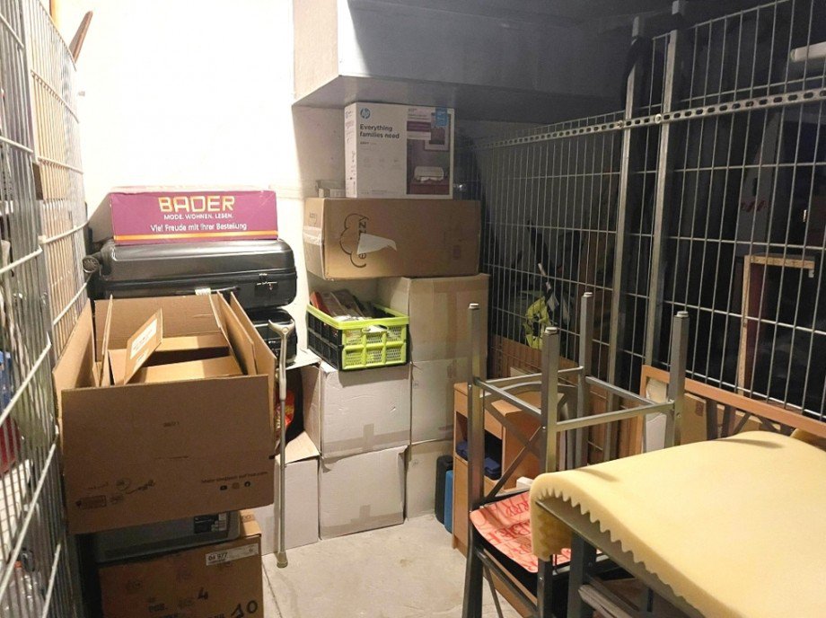 Kellerraum Etagenwohnung �stringen