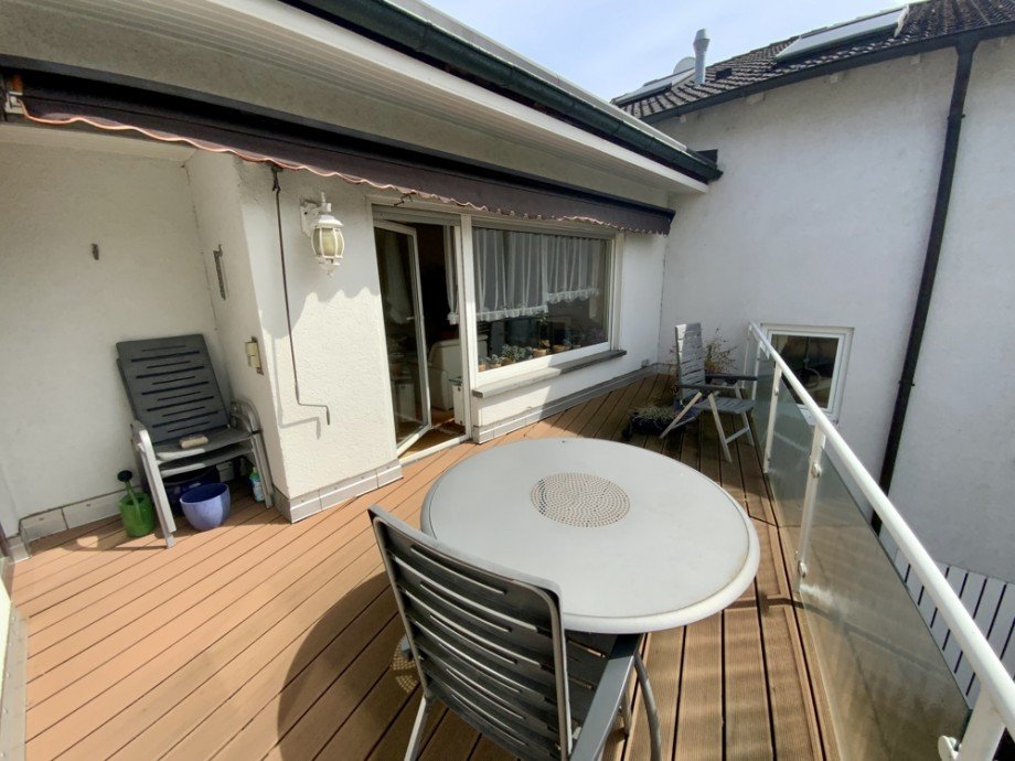 Balkon OG DHH Einfamilienhaus Wagh�usel / Kirrlach