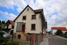 Seitenansicht GLOBAL INVEST SINSHEIM | Sch�ne Doppelhaush�lfte in ruhiger Lage in Angelbachtal
