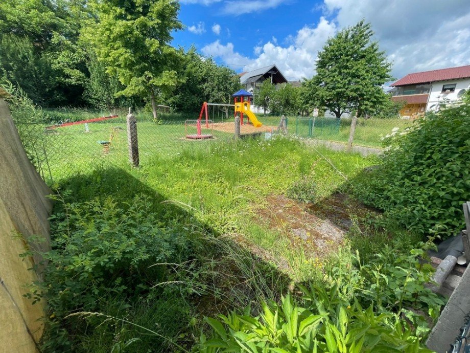 Spielplatz nebenan Einfamilienhaus Seckach