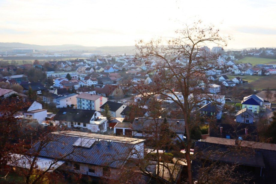 Fernsicht.png Dachgeschosswohnung Sinsheim