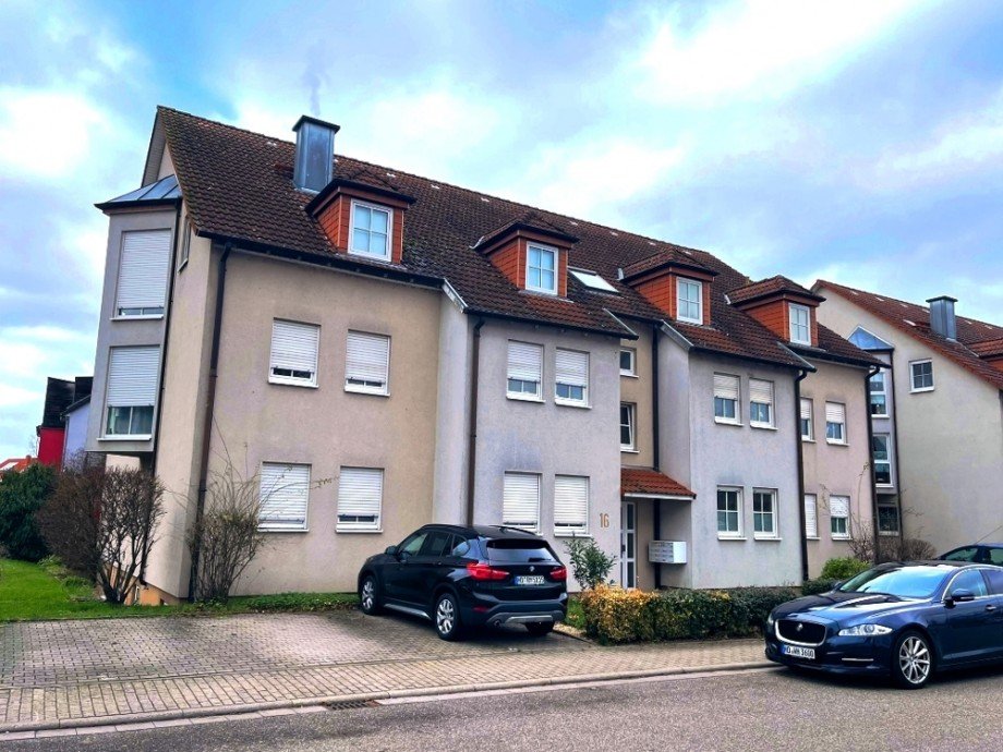 Stra�enansicht Erdgeschosswohnung Reilingen