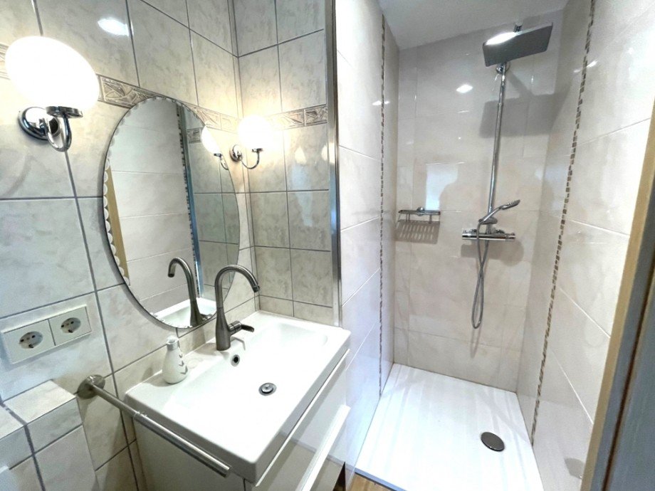 Badezimmer EG Doppelhaush�lfte M�hlhausen