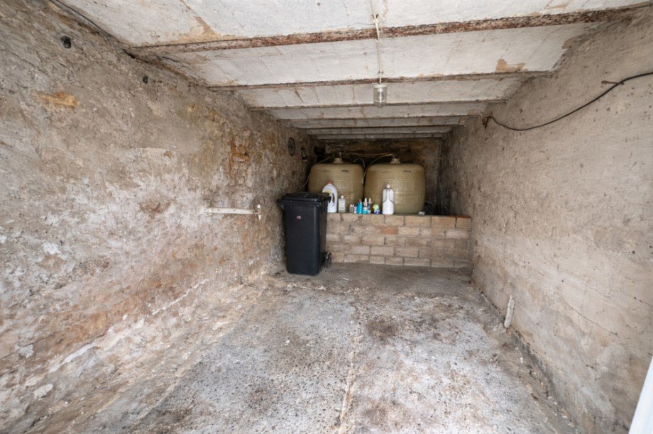 �llager / Abstellraum Doppelhaush�lfte M�hlhausen