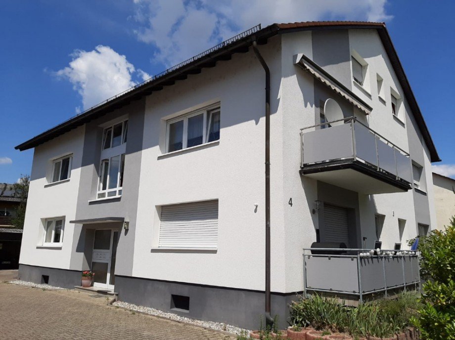 Hausansicht Etagenwohnung Reilingen