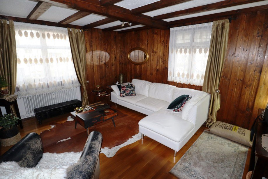 Wohnzimmer EG Mehrfamilienhaus Sinsheim