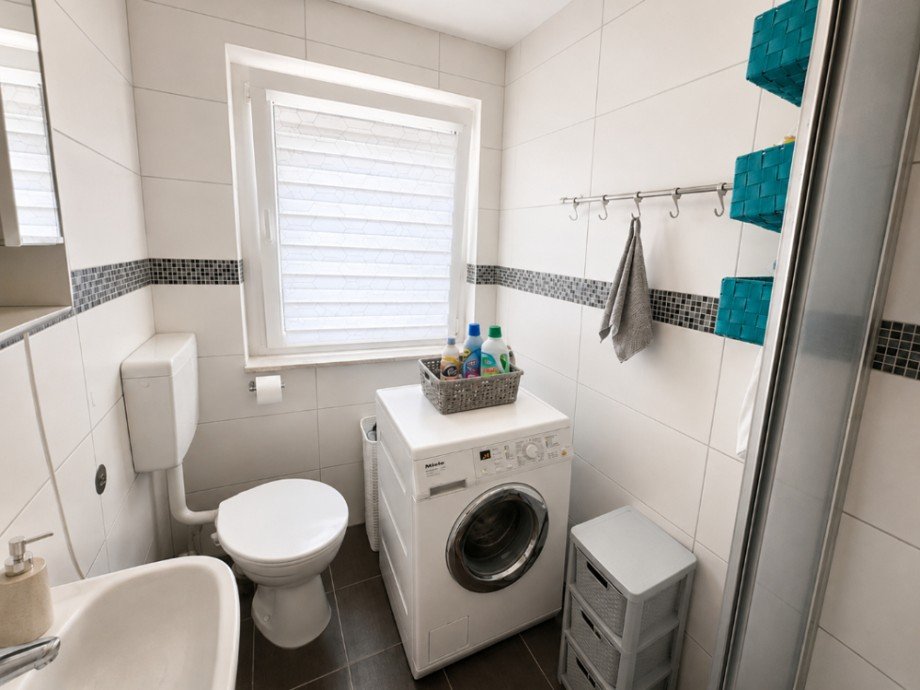 Badezimmer Wng 2 Mehrfamilienhaus Reichartshausen