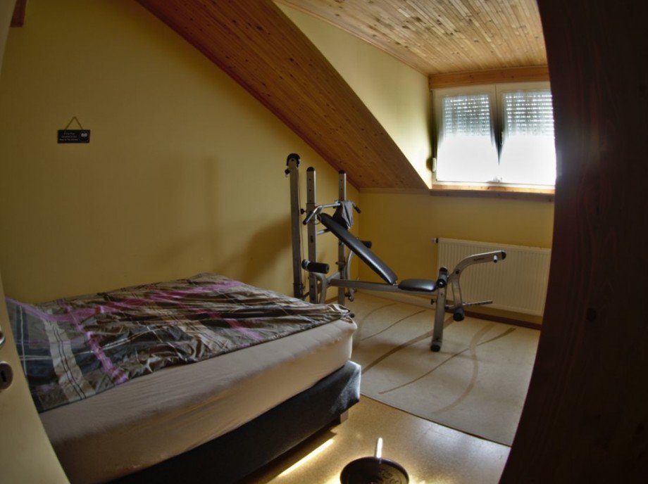 Kinderzimmer 1-2.OG.png Doppelhaush�lfte Neckargem�nd