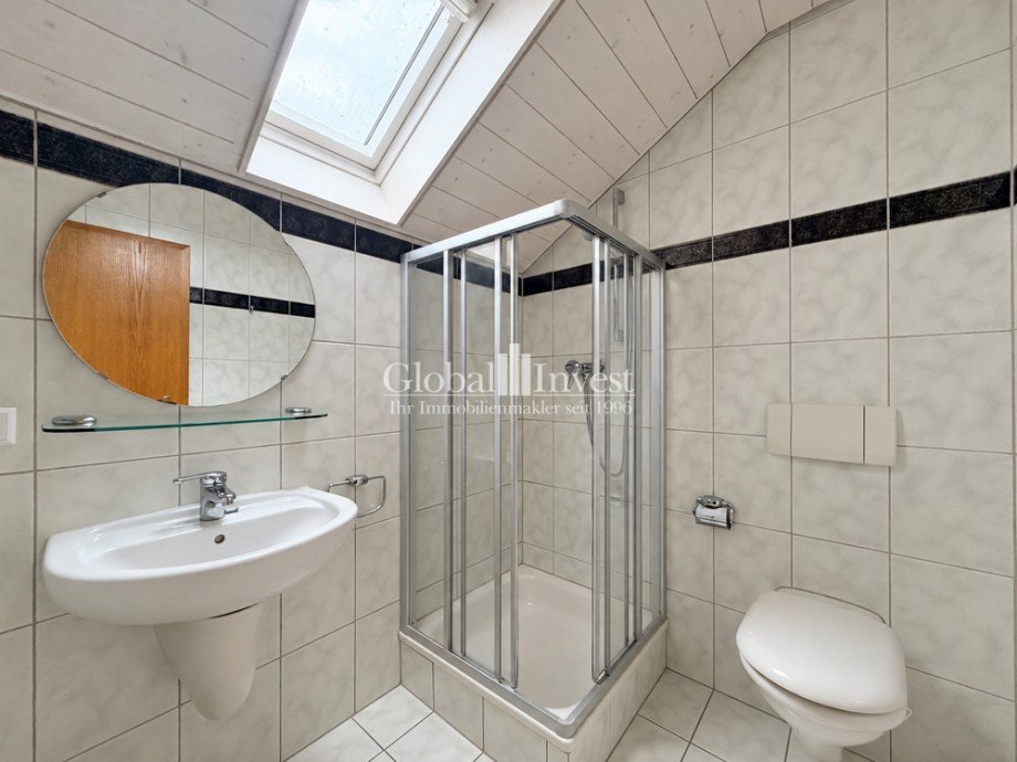 Badezimmer Einfamilienhaus Mauer