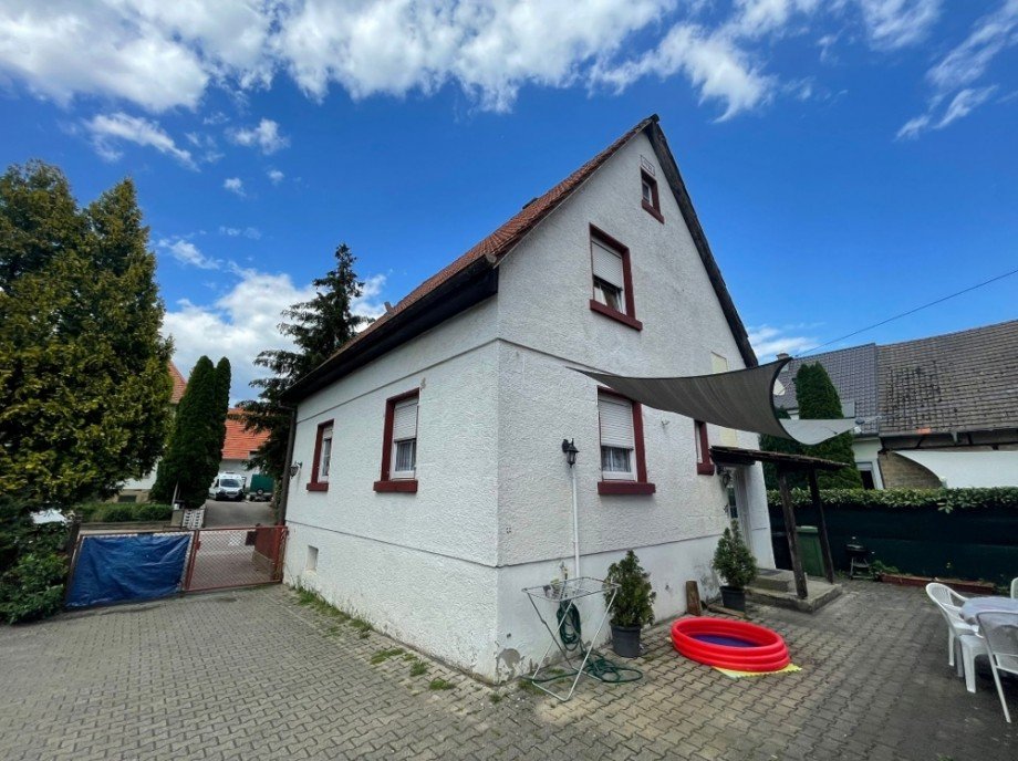 Hausansicht Einfamilienhaus Sinsheim / D�hren