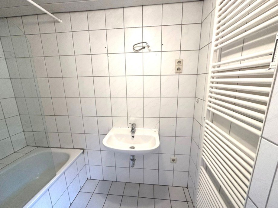 Badezimmer EG Zweifamilienhaus Heilbronn / Frankenbach